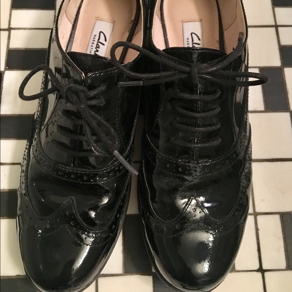 Women’s Clark’s patent leather wingtips
